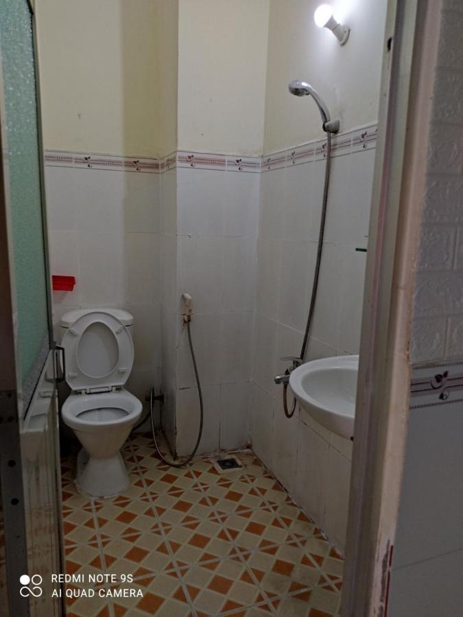 Hotel Khach San Hoa Anh Anh à Hô Chi Minh-Ville Extérieur photo