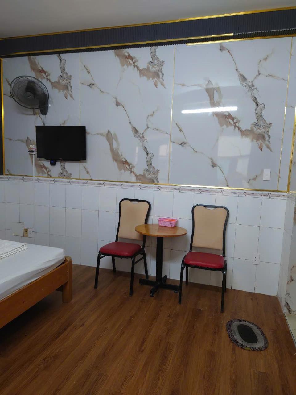 Hotel Khach San Hoa Anh Anh à Hô Chi Minh-Ville Extérieur photo