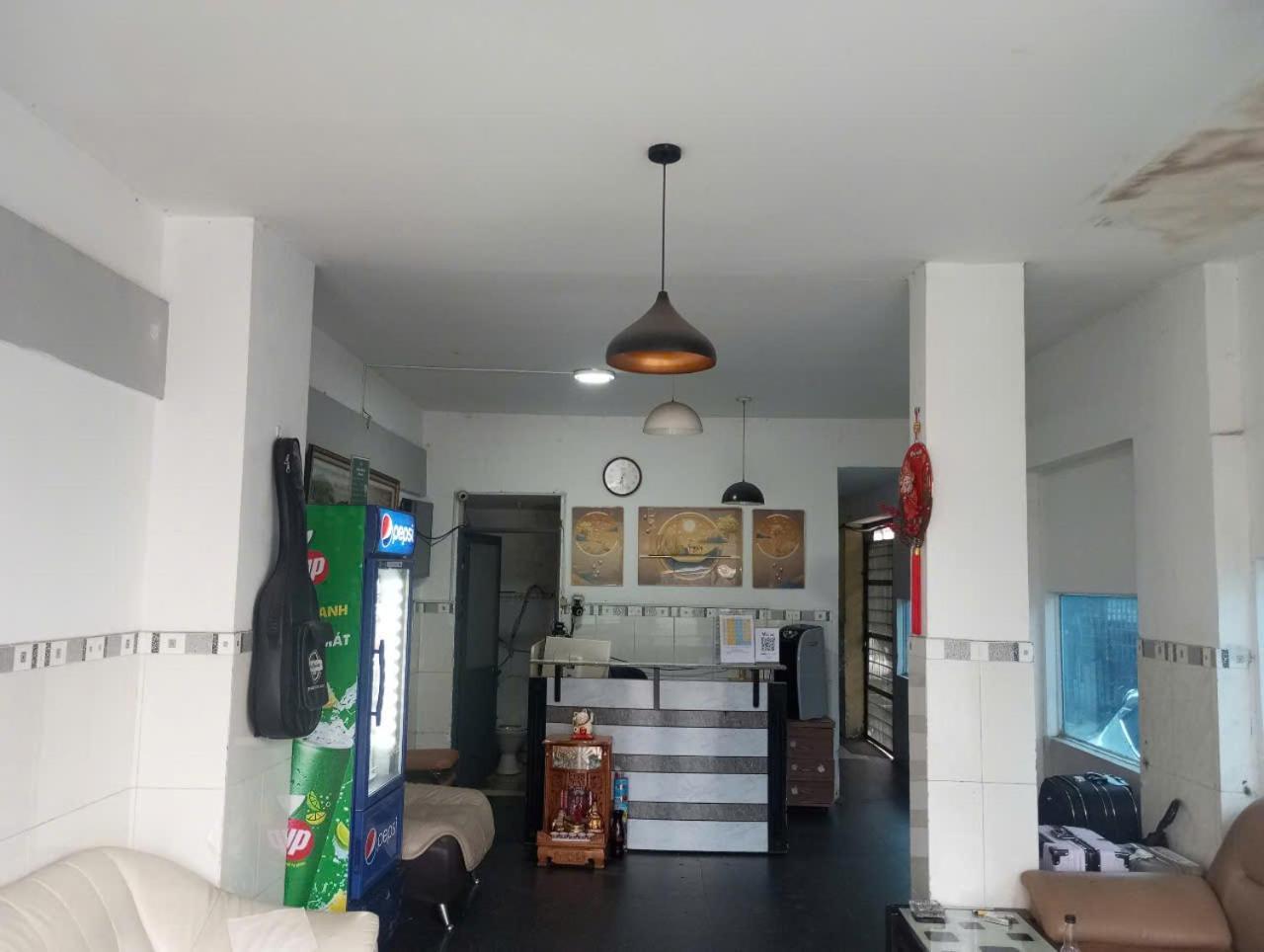 Hotel Khach San Hoa Anh Anh à Hô Chi Minh-Ville Extérieur photo